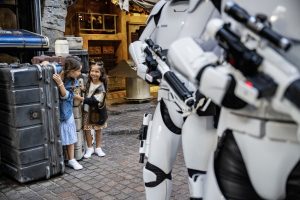 Disney-Hollywood-Studios - Ninas con StormTrooper