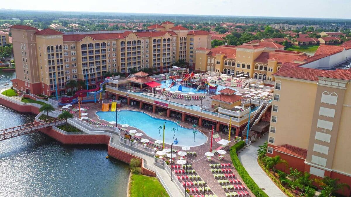 Hoteles en Orlando con Parques de Agua - town center Westgate